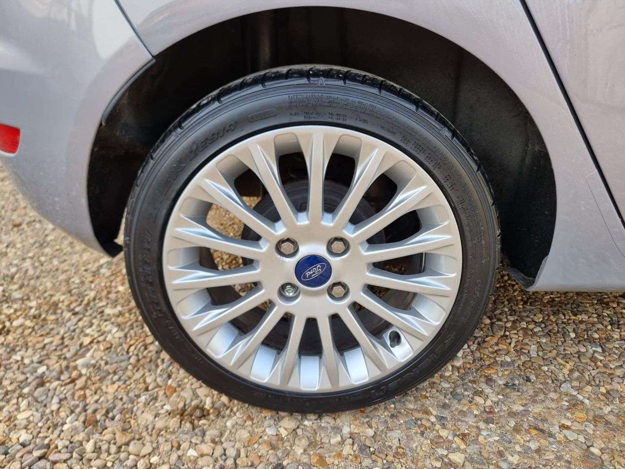 2011 FORD FIESTA 2011 FORD FIESTA