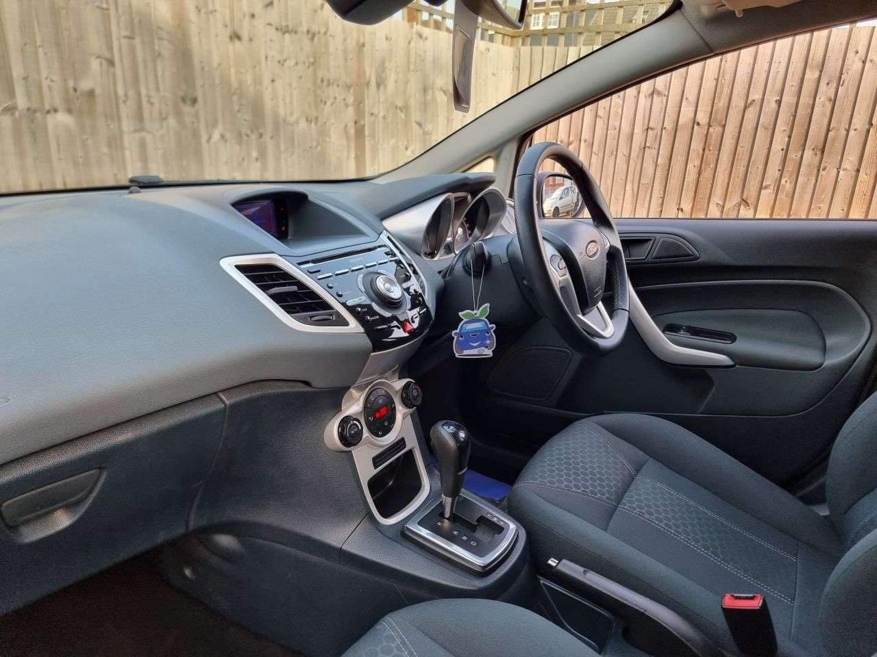 2011 FORD FIESTA 2011 FORD FIESTA