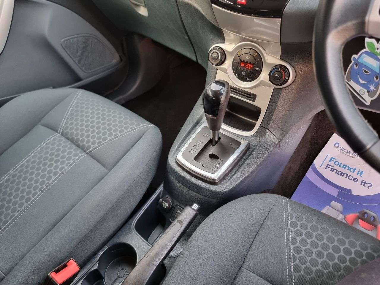 2011 FORD FIESTA 2011 FORD FIESTA