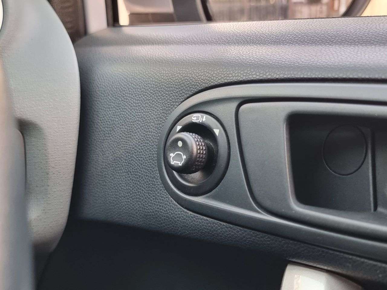 2011 FORD FIESTA 2011 FORD FIESTA