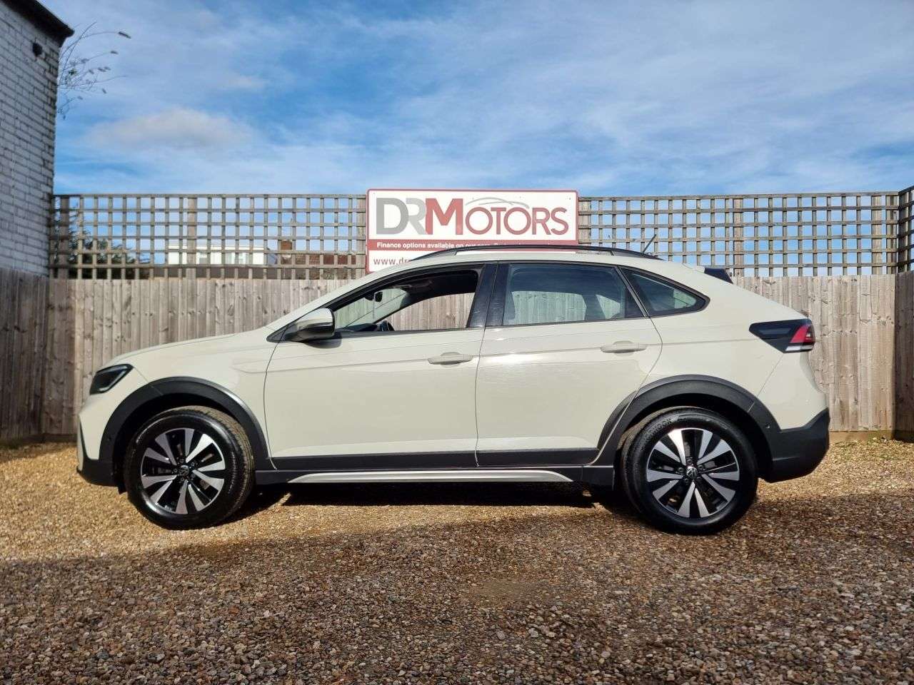 2023 VOLKSWAGEN TAIGO 2023 VOLKSWAGEN TAIGO