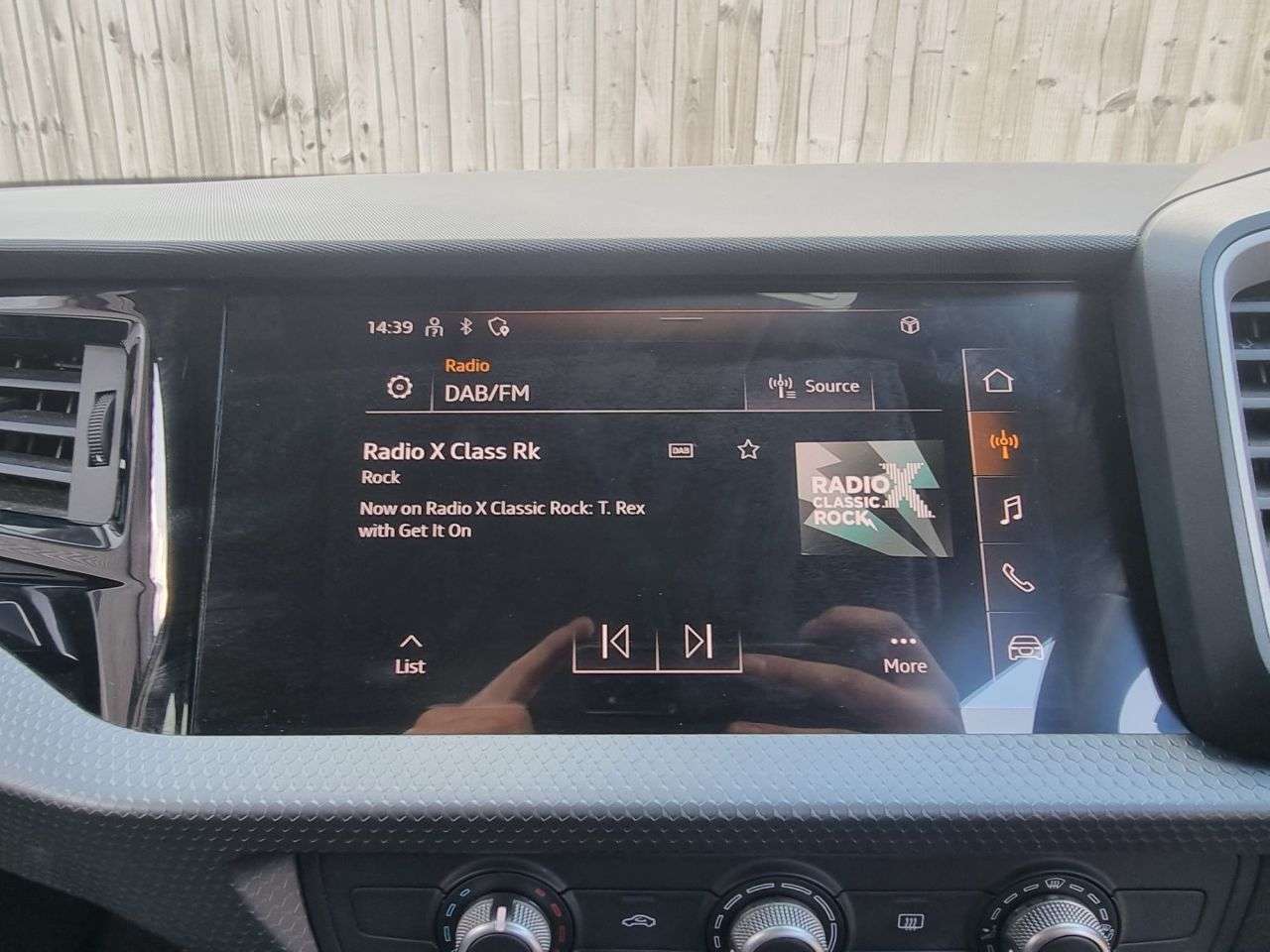 A 2022 AUDI A1 1.0 TFSI 25 Sport Sportback 5dr Petrol Manual Euro 6 (s/s) (95 ps) BLUETOOT A 2022 AUDI A1 1.0 TFSI 25 Sport Sportback 5dr Petrol Manual Euro 6 (s/s) (95 ps) BLUETOOT