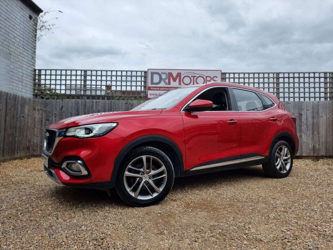 A 2022 MG MG HS 1.5 T-GDI Excite SUV 5dr Petrol DCT Euro 6 (s/s) (162 ps) SAT NAV + R/CAMER A 2022 MG MG HS 1.5 T-GDI Excite SUV 5dr Petrol DCT Euro 6 (s/s) (162 ps) SAT NAV + R/CAMER