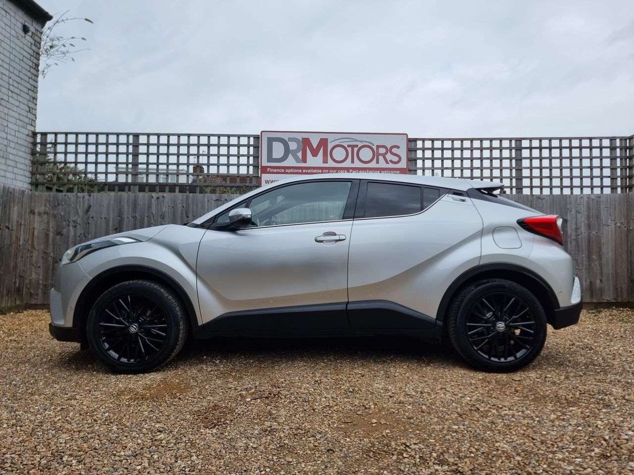 2017 TOYOTA C-HR 2017 TOYOTA C-HR