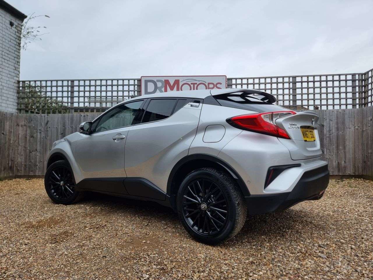 2017 TOYOTA C-HR 2017 TOYOTA C-HR