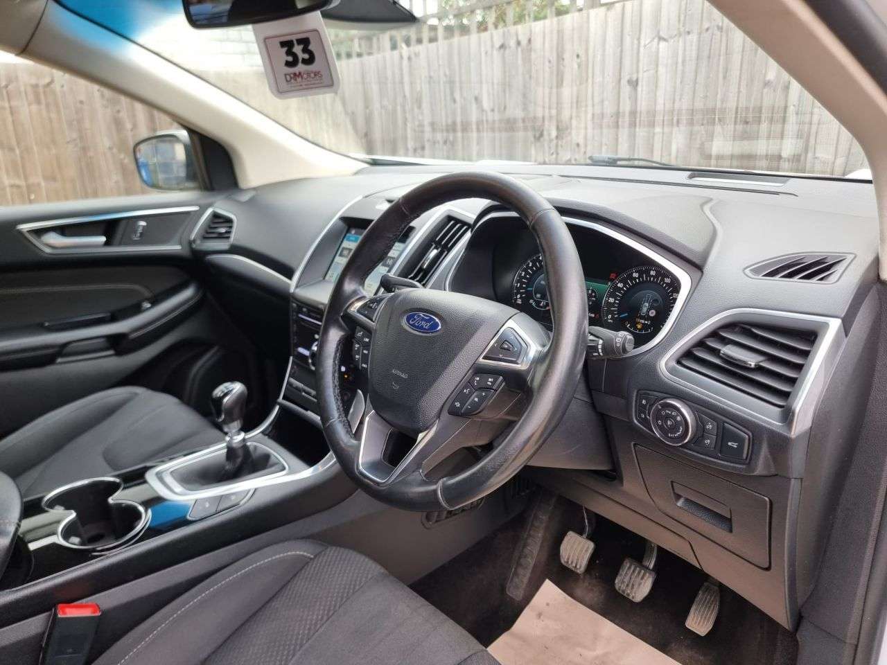 A 2017 FORD EDGE 2.0 TDCi Titanium SUV 5dr Diesel Manual AWD Euro 6 (s/s) (180 ps) SAT NAV + A 2017 FORD EDGE 2.0 TDCi Titanium SUV 5dr Diesel Manual AWD Euro 6 (s/s) (180 ps) SAT NAV +