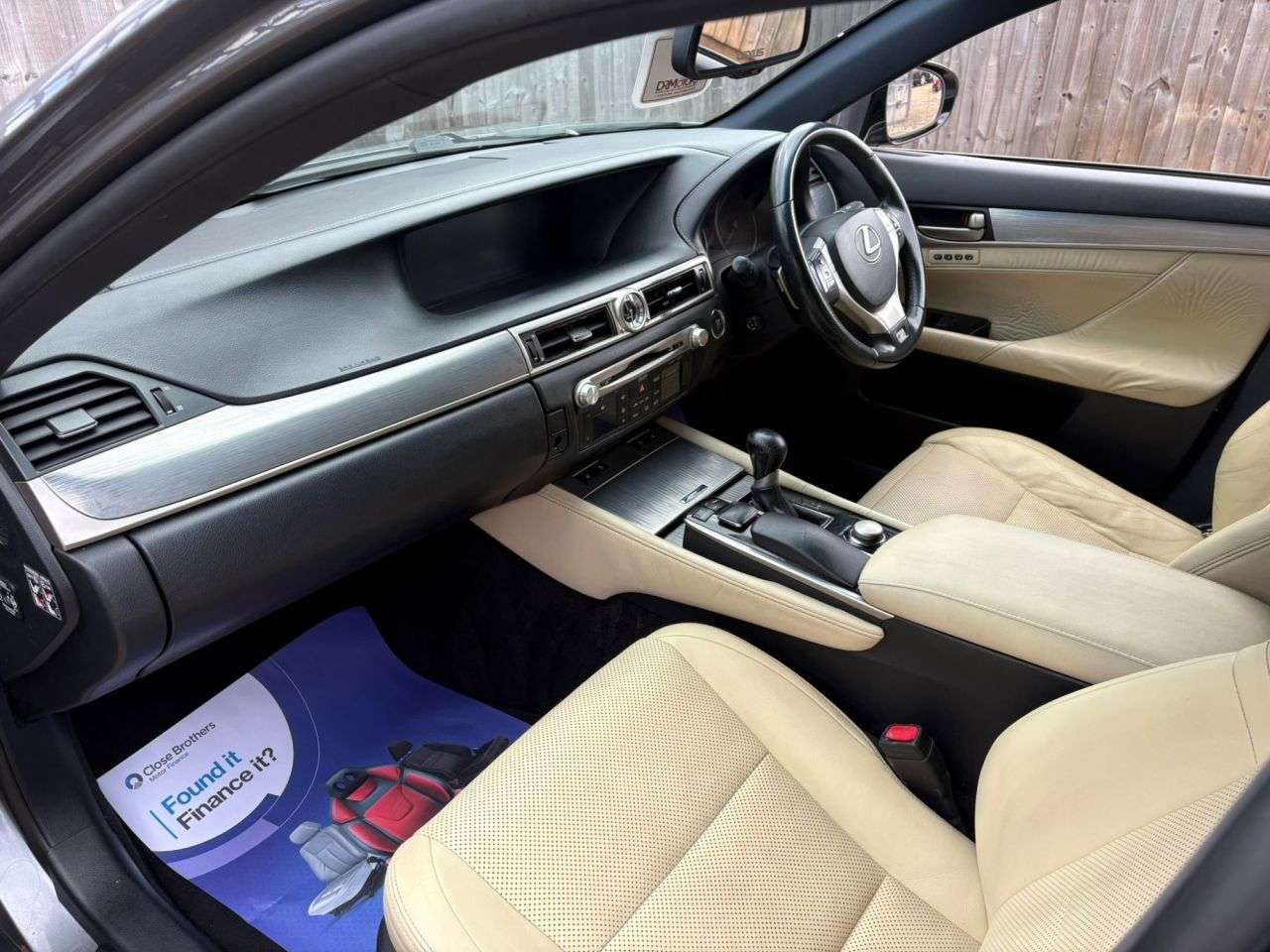 A 2013 LEXUS GS 2.5 250 V6 F Sport Saloon 4dr Petrol Auto Euro 5 (208 ps) SAT NAV + R/CAMER A 2013 LEXUS GS 2.5 250 V6 F Sport Saloon 4dr Petrol Auto Euro 5 (208 ps) SAT NAV + R/CAMER