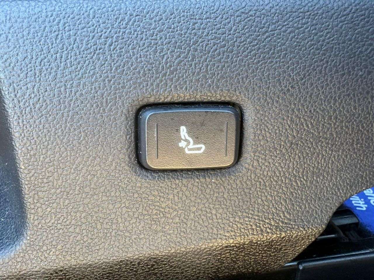 2019 TOYOTA COROLLA 2019 TOYOTA COROLLA