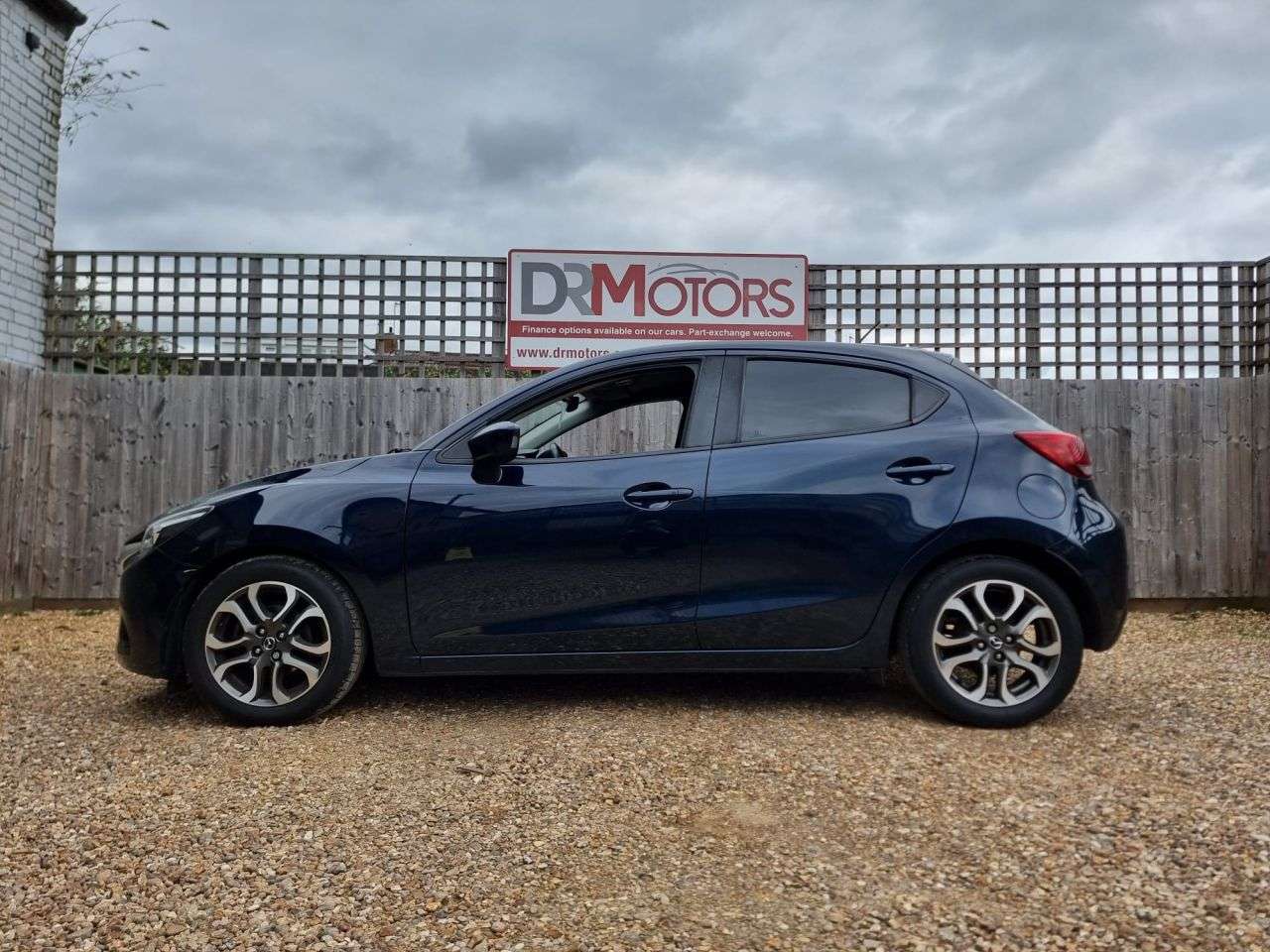 2017 MAZDA MAZDA2 2017 MAZDA MAZDA2