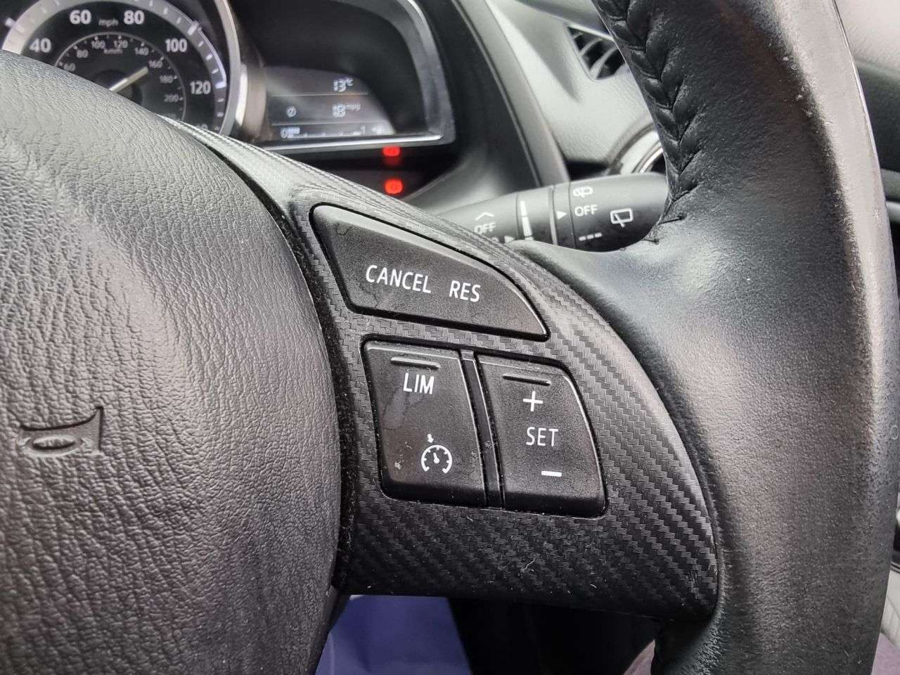 2017 MAZDA MAZDA2 2017 MAZDA MAZDA2