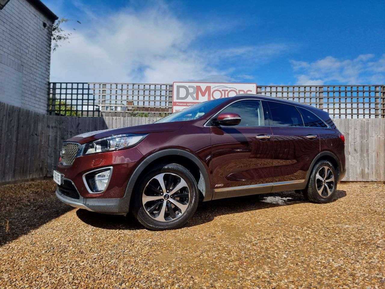 A 2016 KIA SORENTO 2.2 CRDi KX-3 SUV 5dr Diesel Auto AWD Euro 6 (197 bhp) + 7 SEATER + PAN ROO A 2016 KIA SORENTO 2.2 CRDi KX-3 SUV 5dr Diesel Auto AWD Euro 6 (197 bhp) + 7 SEATER + PAN ROO