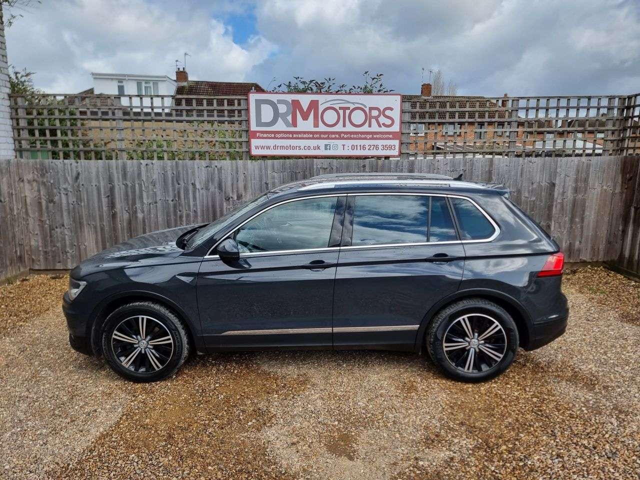 2017 VOLKSWAGEN TIGUAN 2017 VOLKSWAGEN TIGUAN