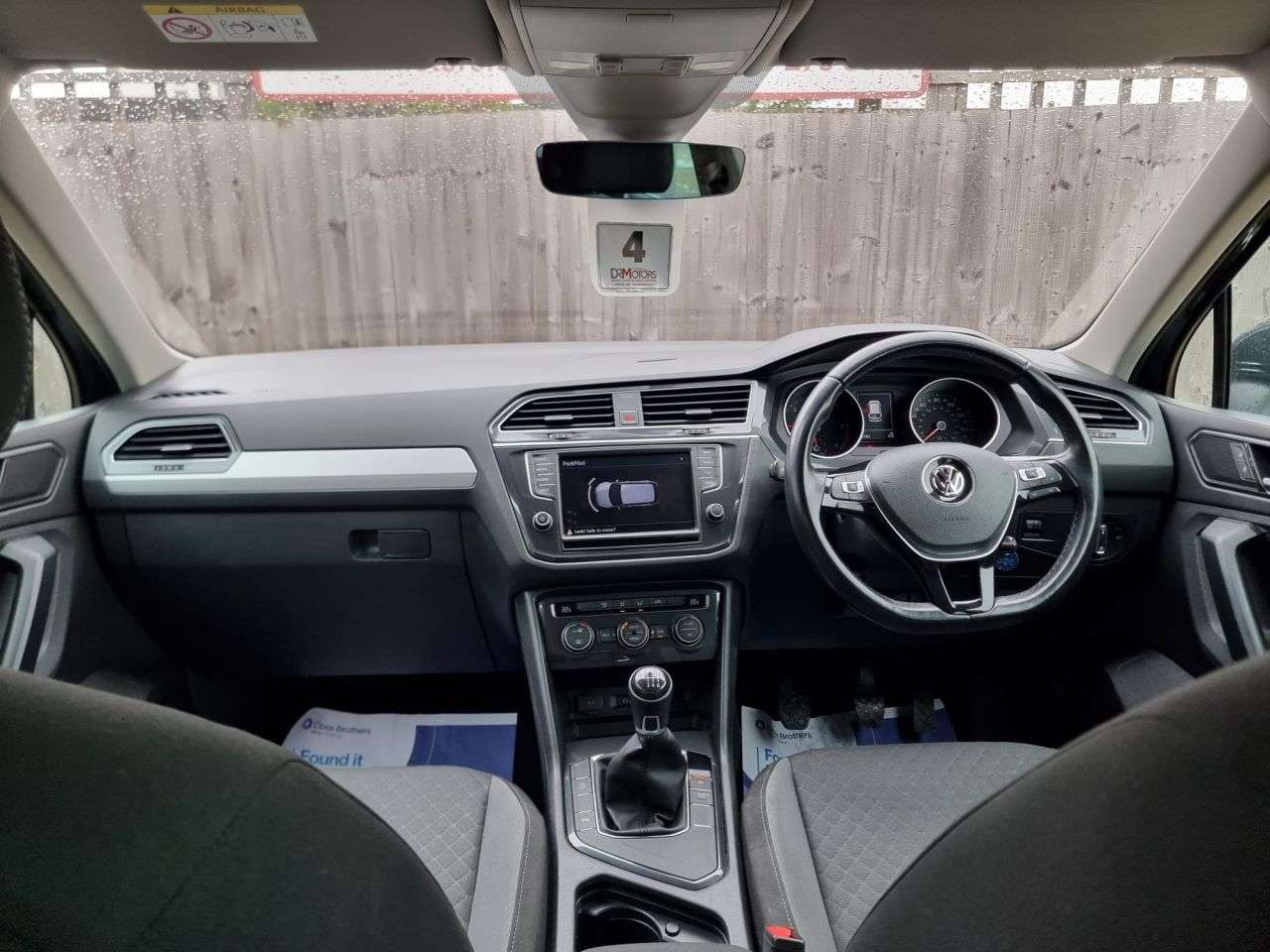 2017 VOLKSWAGEN TIGUAN 2017 VOLKSWAGEN TIGUAN