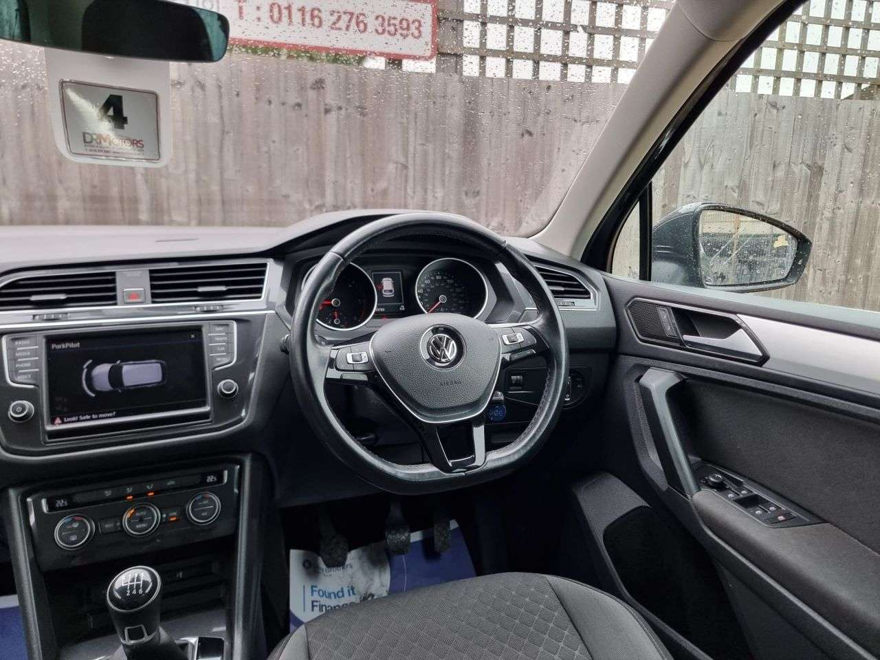 2017 VOLKSWAGEN TIGUAN 2017 VOLKSWAGEN TIGUAN