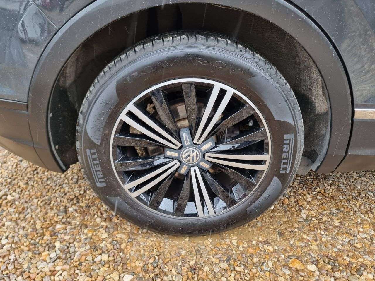 2017 VOLKSWAGEN TIGUAN 2017 VOLKSWAGEN TIGUAN