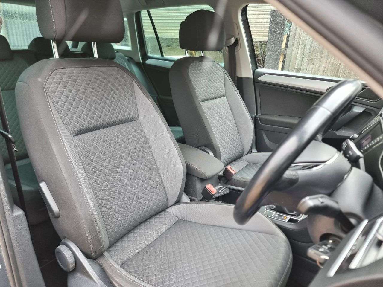 2017 VOLKSWAGEN TIGUAN 2017 VOLKSWAGEN TIGUAN