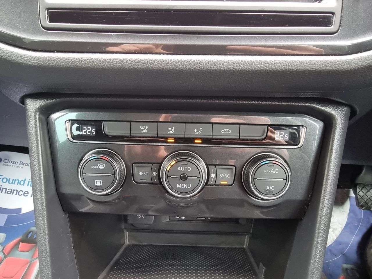 2017 VOLKSWAGEN TIGUAN 2017 VOLKSWAGEN TIGUAN