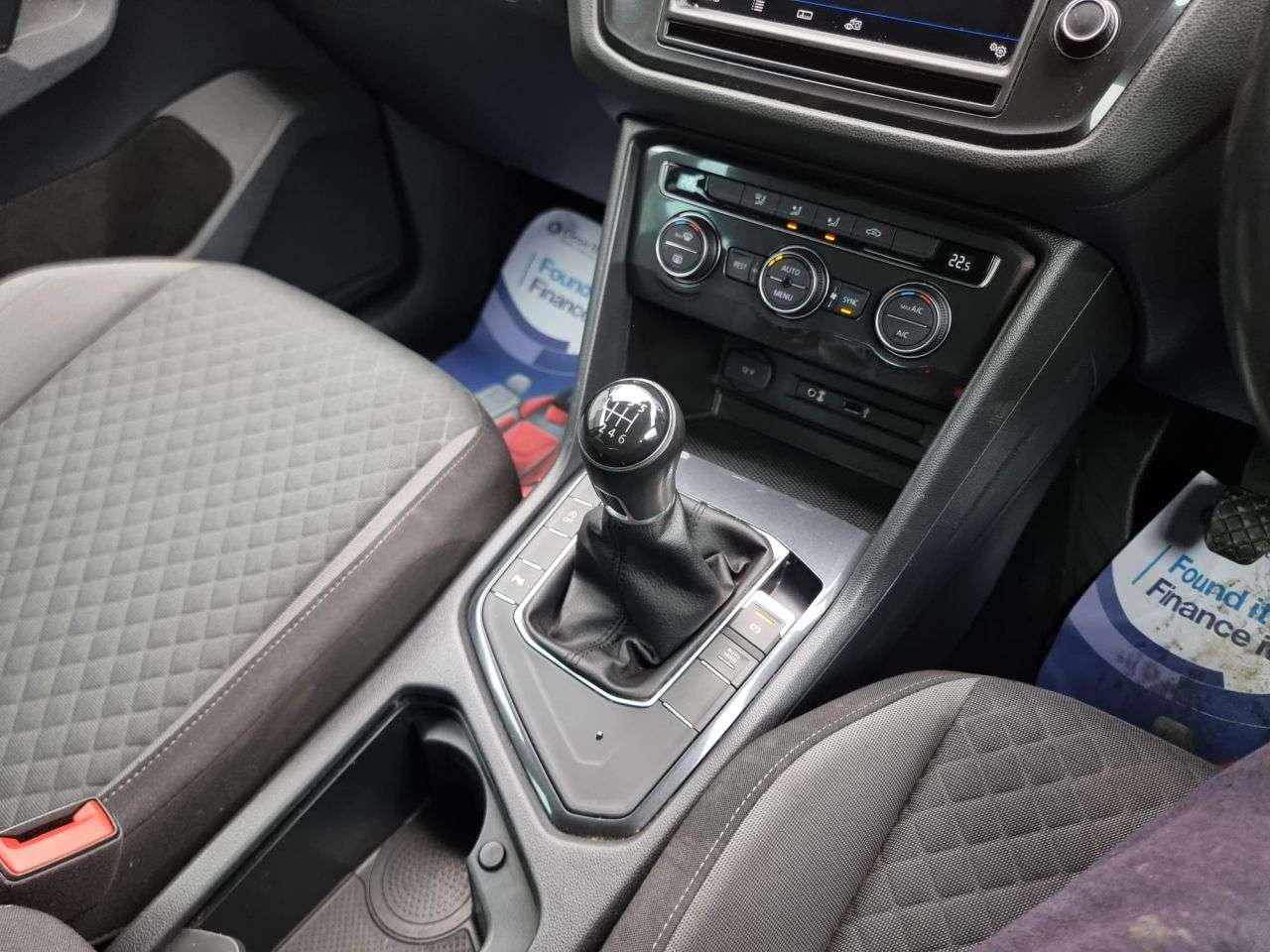 2017 VOLKSWAGEN TIGUAN 2017 VOLKSWAGEN TIGUAN