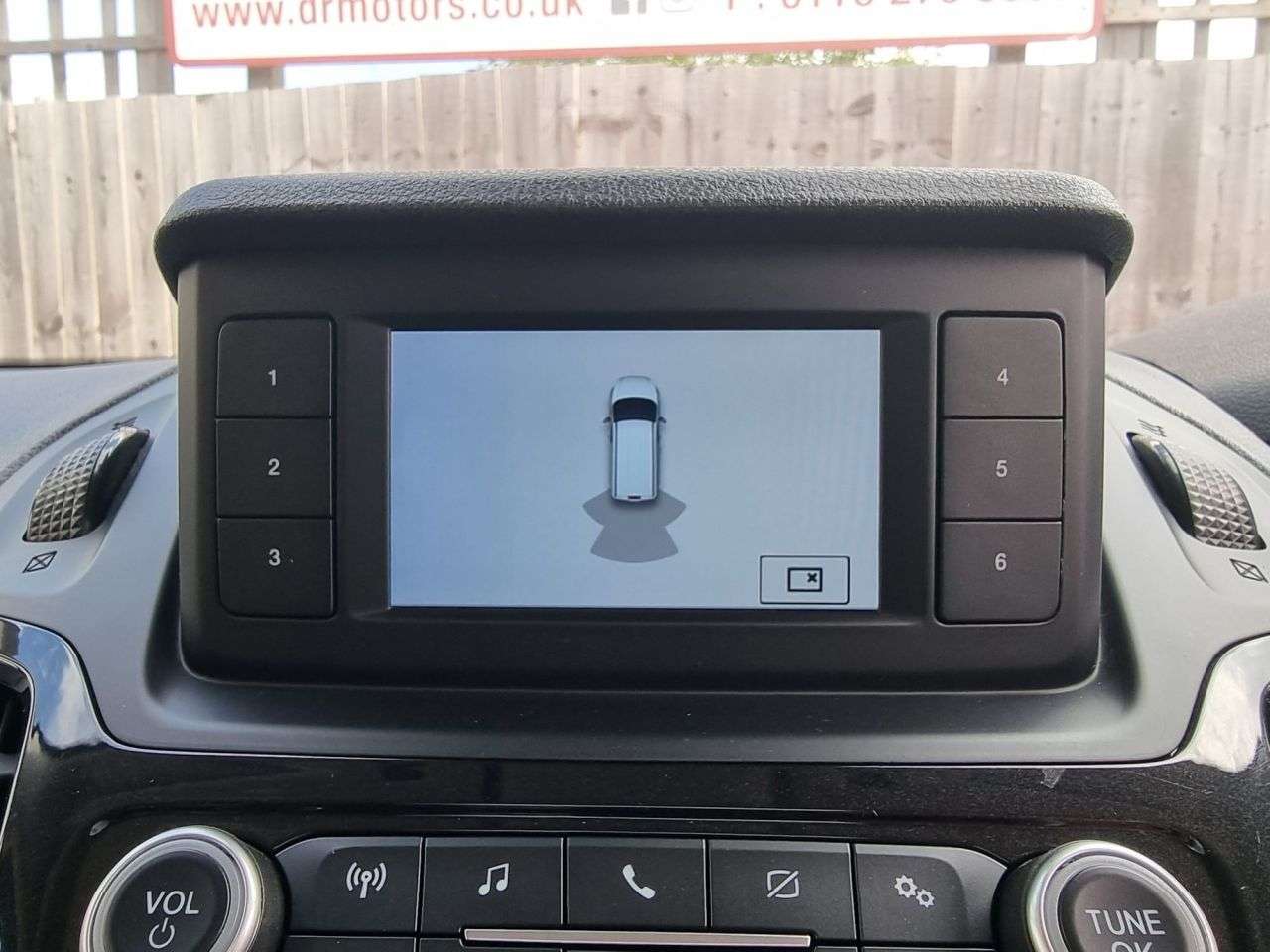A 2020 FORD TOURNEO CONNECT 1.5 EcoBlue Titanium MPV 5dr Diesel Manual Euro 6 (s/s) (120 ps) + PAN ROOF A 2020 FORD TOURNEO CONNECT 1.5 EcoBlue Titanium MPV 5dr Diesel Manual Euro 6 (s/s) (120 ps) + PAN ROOF