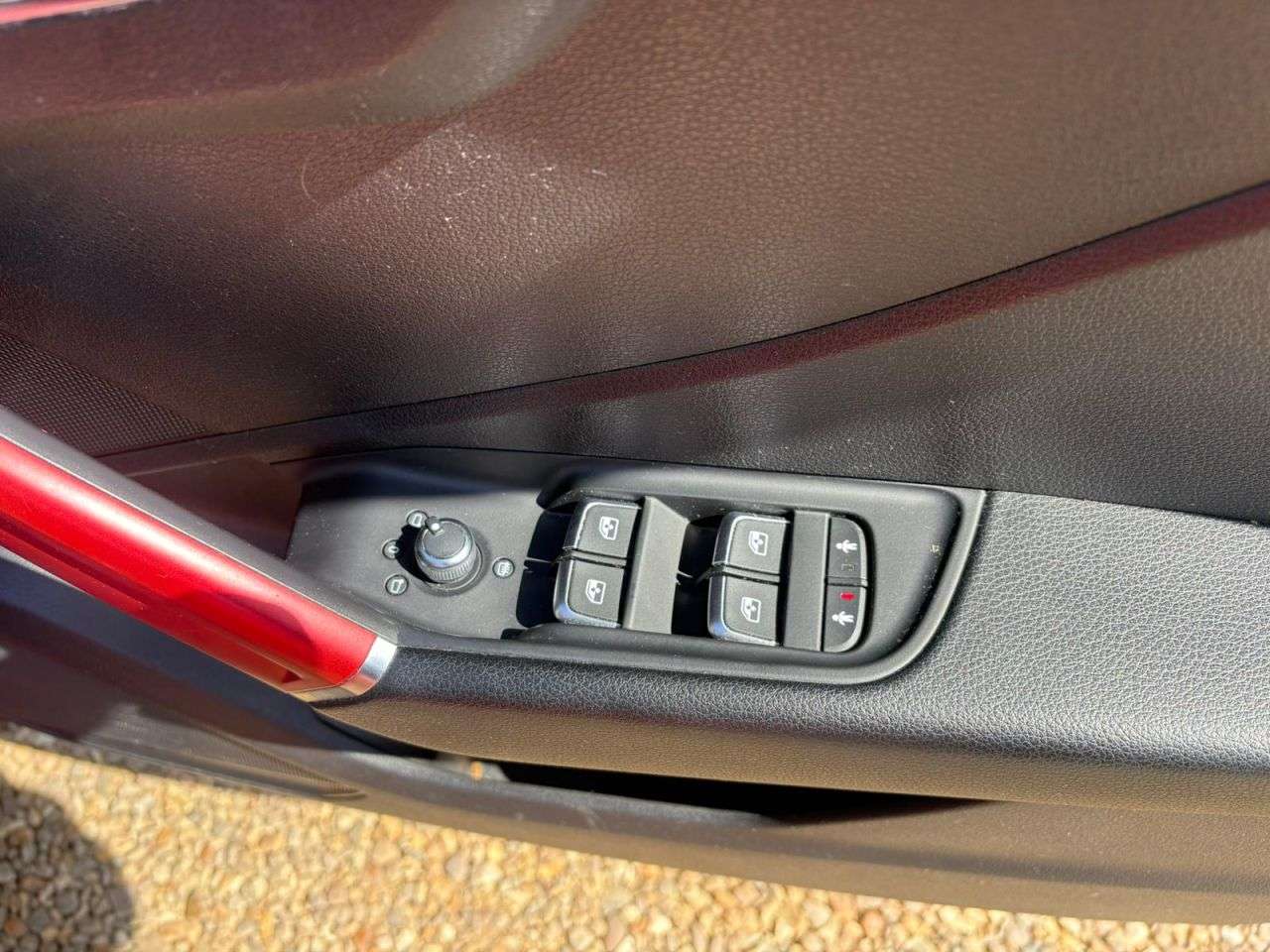 2017 AUDI Q2 2017 AUDI Q2
