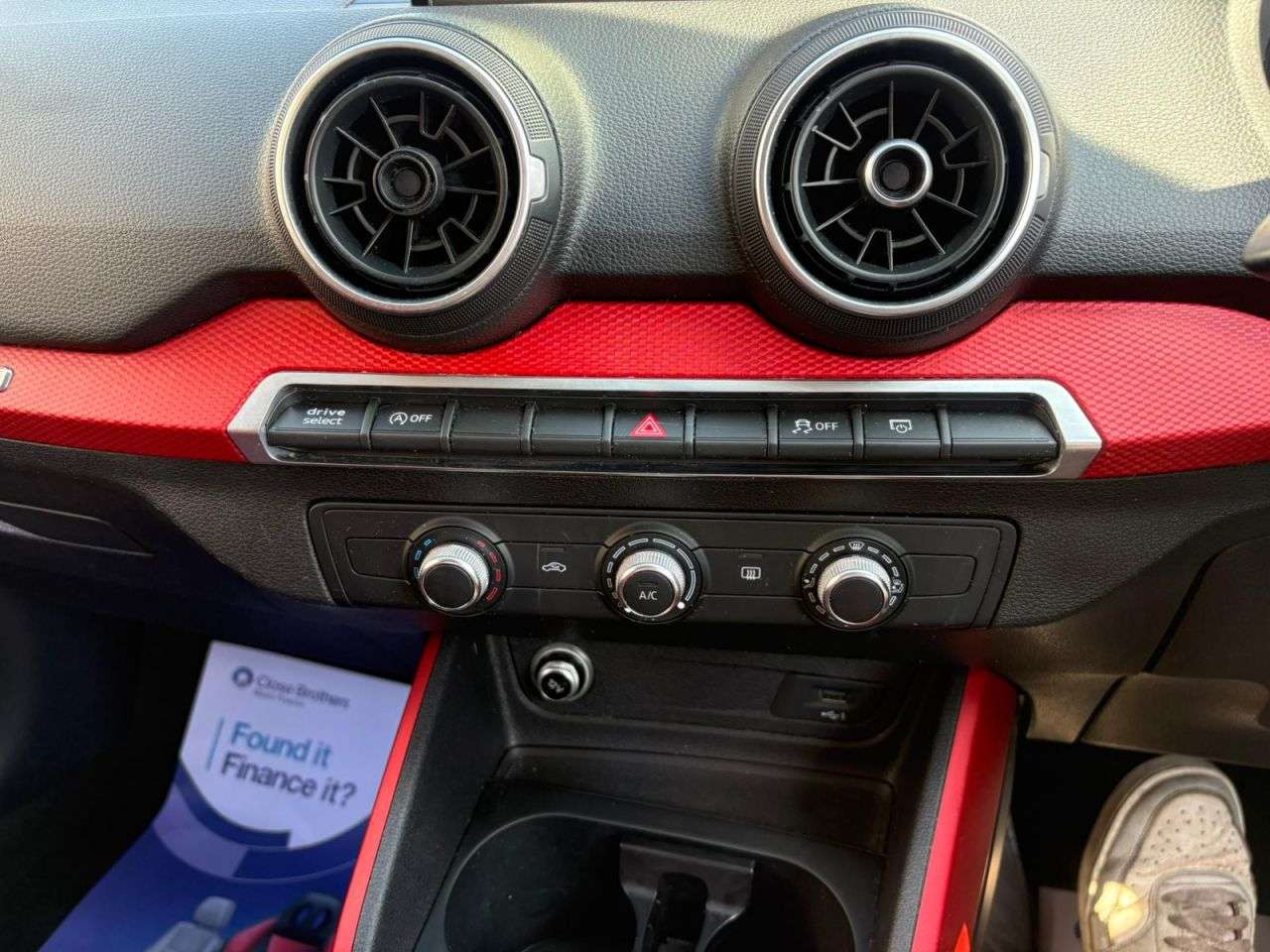2017 AUDI Q2 2017 AUDI Q2