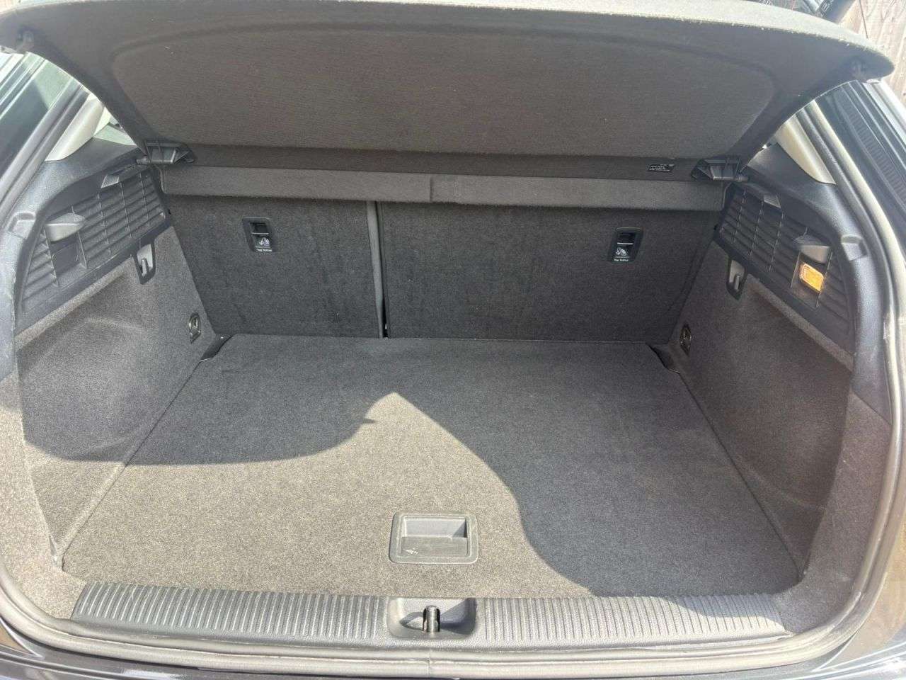 2021 AUDI Q2 2021 AUDI Q2