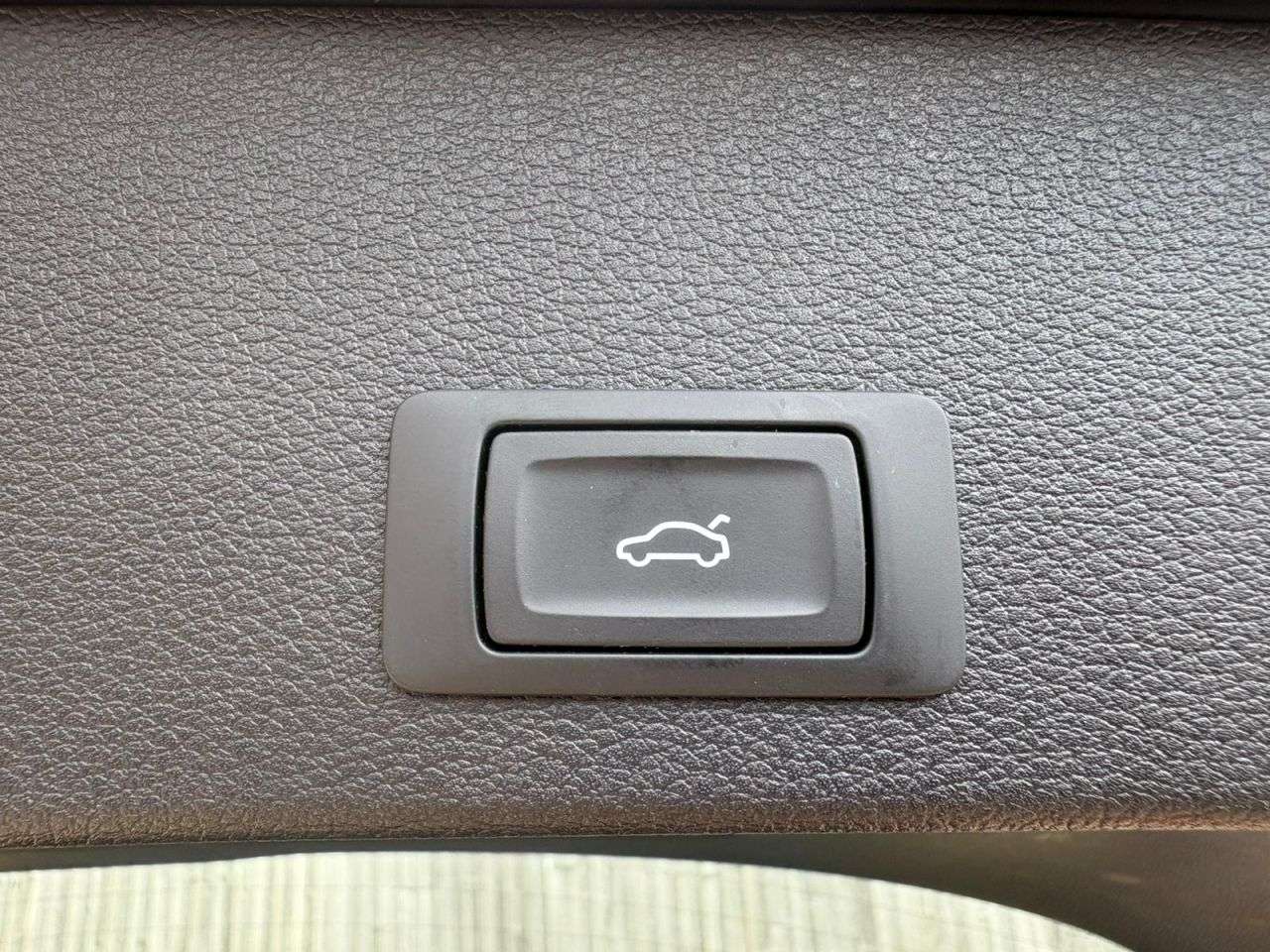 2021 AUDI Q2 2021 AUDI Q2