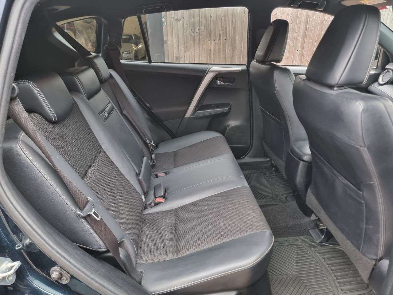 2018 TOYOTA RAV4 2018 TOYOTA RAV4