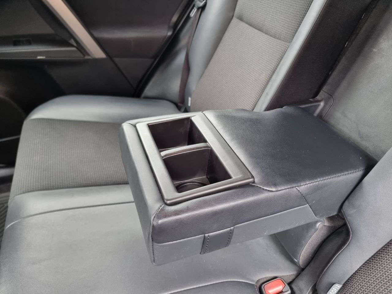 2018 TOYOTA RAV4 2018 TOYOTA RAV4