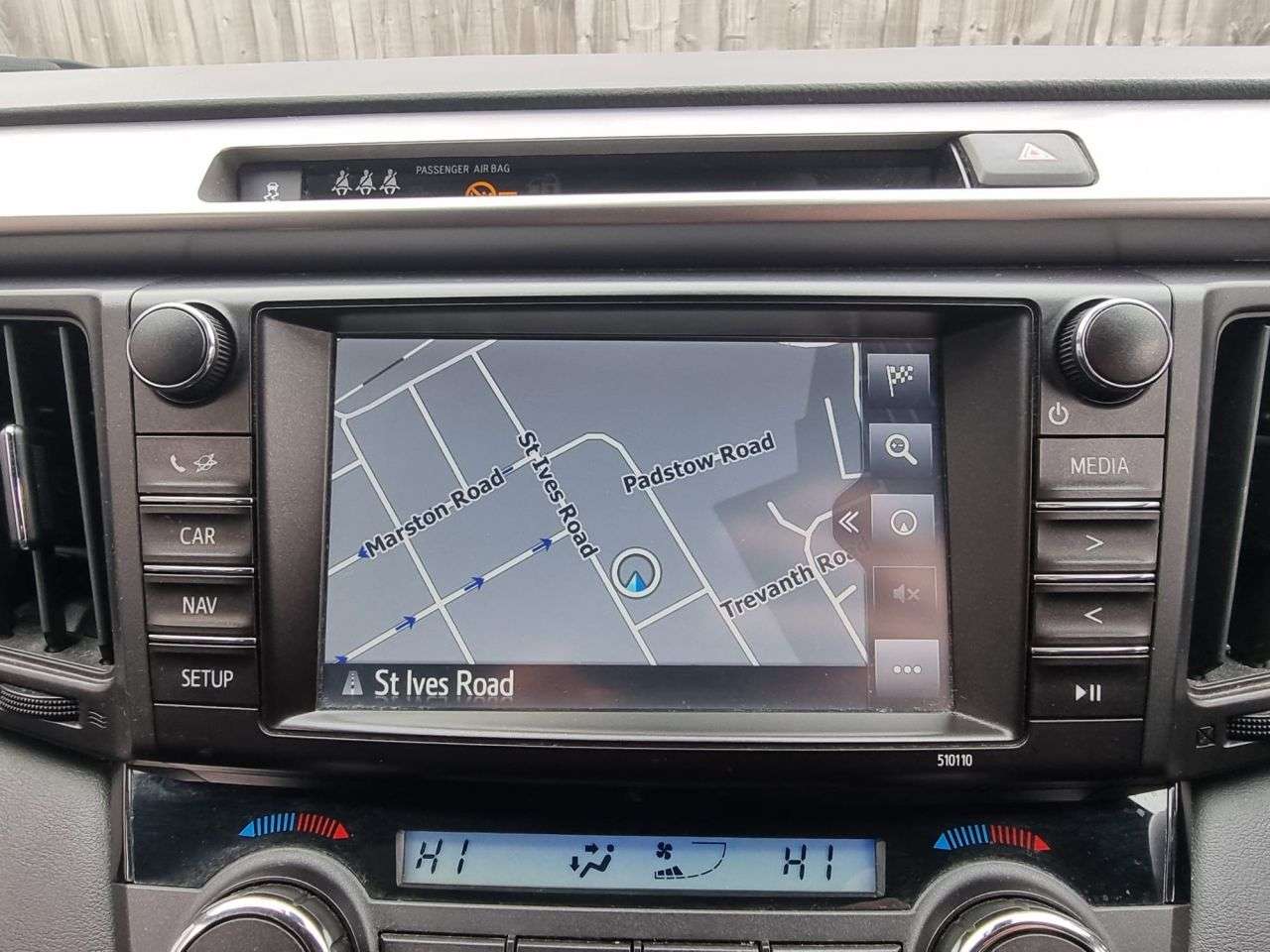 A 2018 TOYOTA RAV4 2.5 VVT-h Design SUV 5dr Petrol Hybrid CVT 4WD Euro 6 (s/s) (197 ps) SAT NA A 2018 TOYOTA RAV4 2.5 VVT-h Design SUV 5dr Petrol Hybrid CVT 4WD Euro 6 (s/s) (197 ps) SAT NA