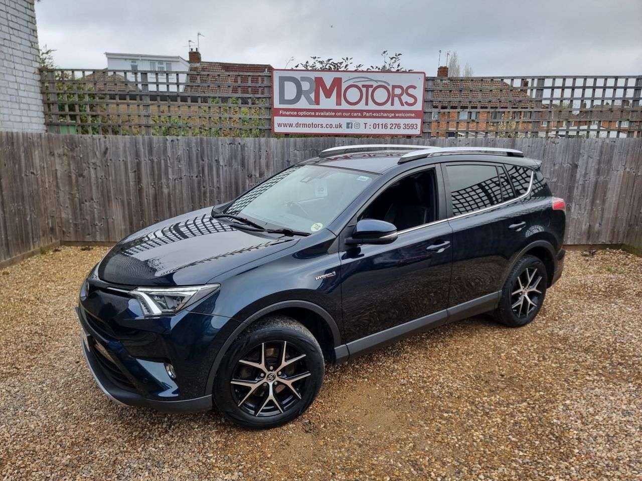 A 2018 TOYOTA RAV4 2.5 VVT-h Design SUV 5dr Petrol Hybrid CVT 4WD Euro 6 (s/s) (197 ps) SAT NA A 2018 TOYOTA RAV4 2.5 VVT-h Design SUV 5dr Petrol Hybrid CVT 4WD Euro 6 (s/s) (197 ps) SAT NA