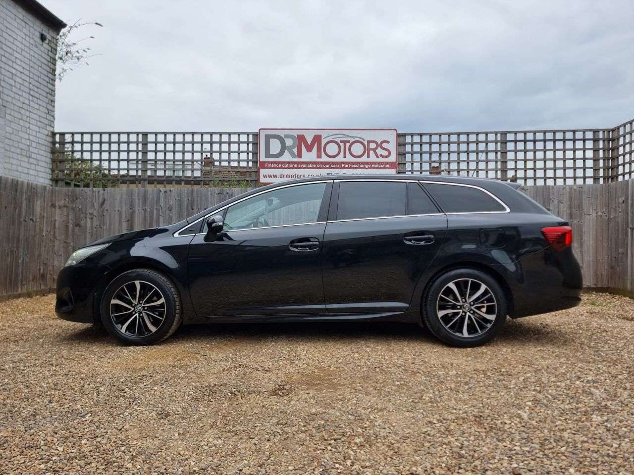 2017 TOYOTA AVENSIS 2017 TOYOTA AVENSIS