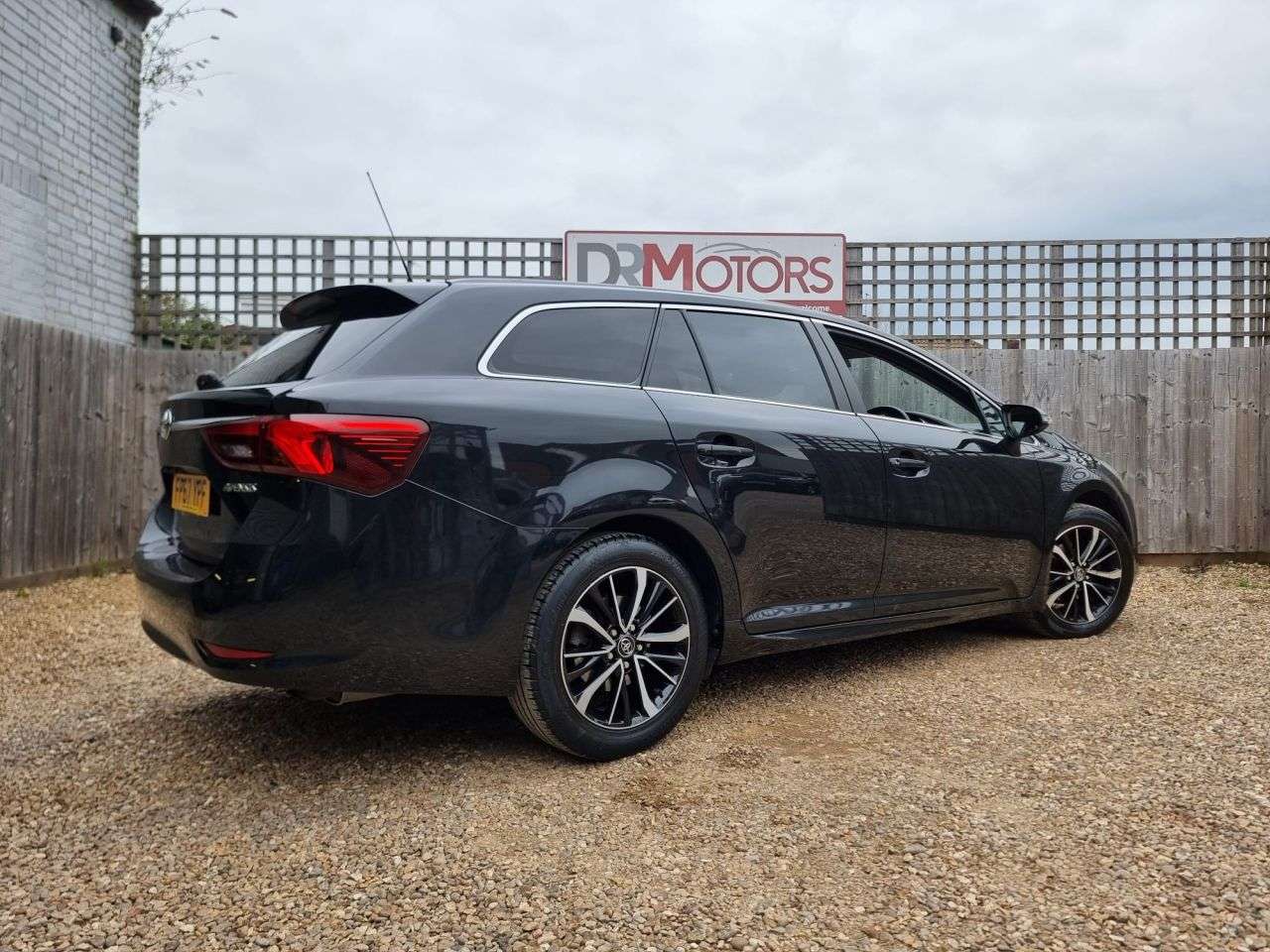 2017 TOYOTA AVENSIS 2017 TOYOTA AVENSIS
