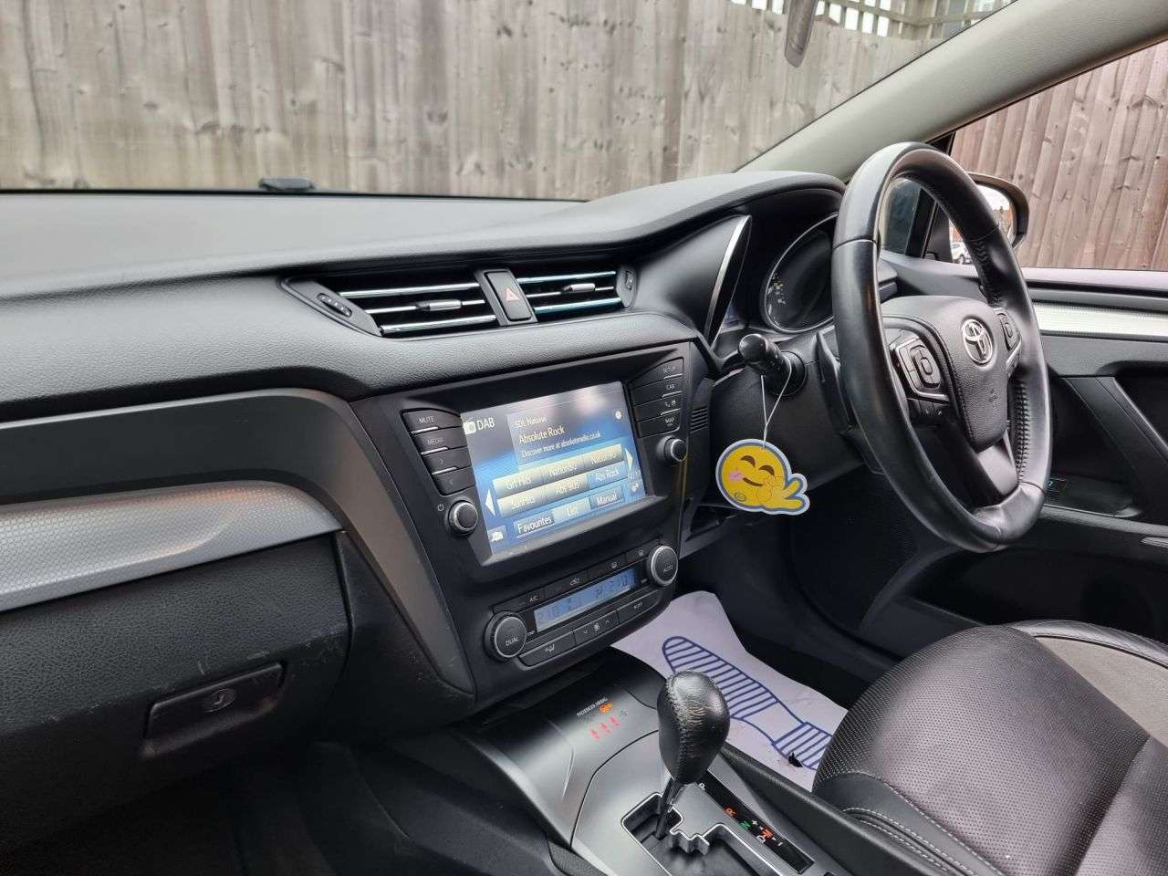 2017 TOYOTA AVENSIS 2017 TOYOTA AVENSIS