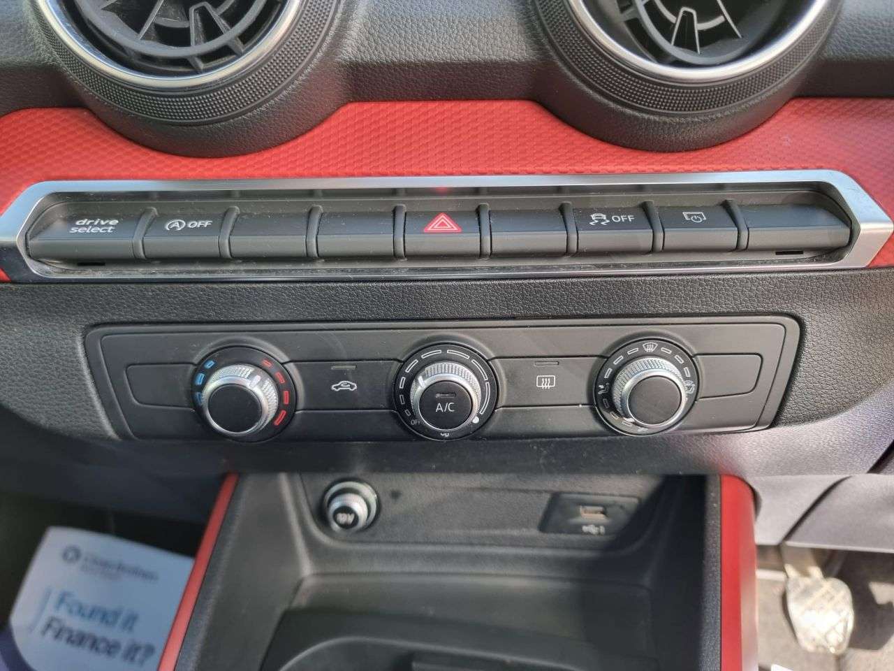 2020 AUDI Q2 2020 AUDI Q2