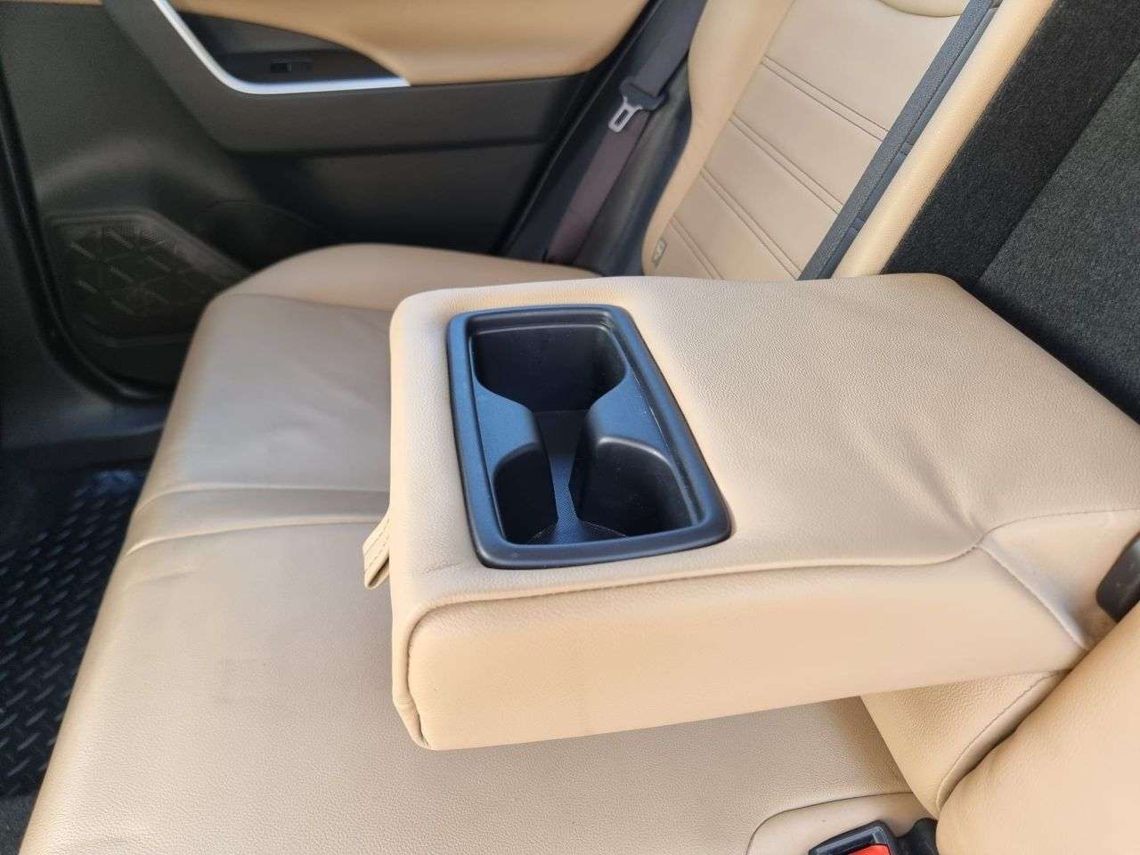 2020 TOYOTA RAV4 2020 TOYOTA RAV4