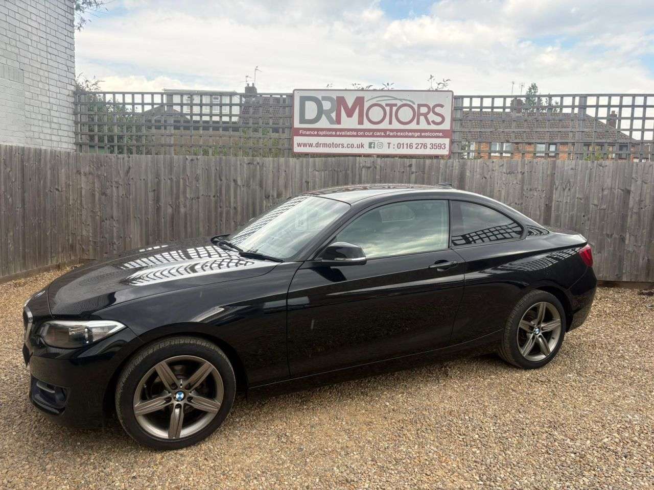 A 2016 BMW 2 SERIES 2.0 218d Sport Coupe 2dr Diesel Manual Euro 6 (s/s) (150 ps) BLUETOOTH + SE A 2016 BMW 2 SERIES 2.0 218d Sport Coupe 2dr Diesel Manual Euro 6 (s/s) (150 ps) BLUETOOTH + SE