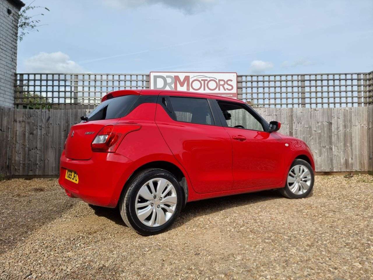 2019 SUZUKI SWIFT 2019 SUZUKI SWIFT