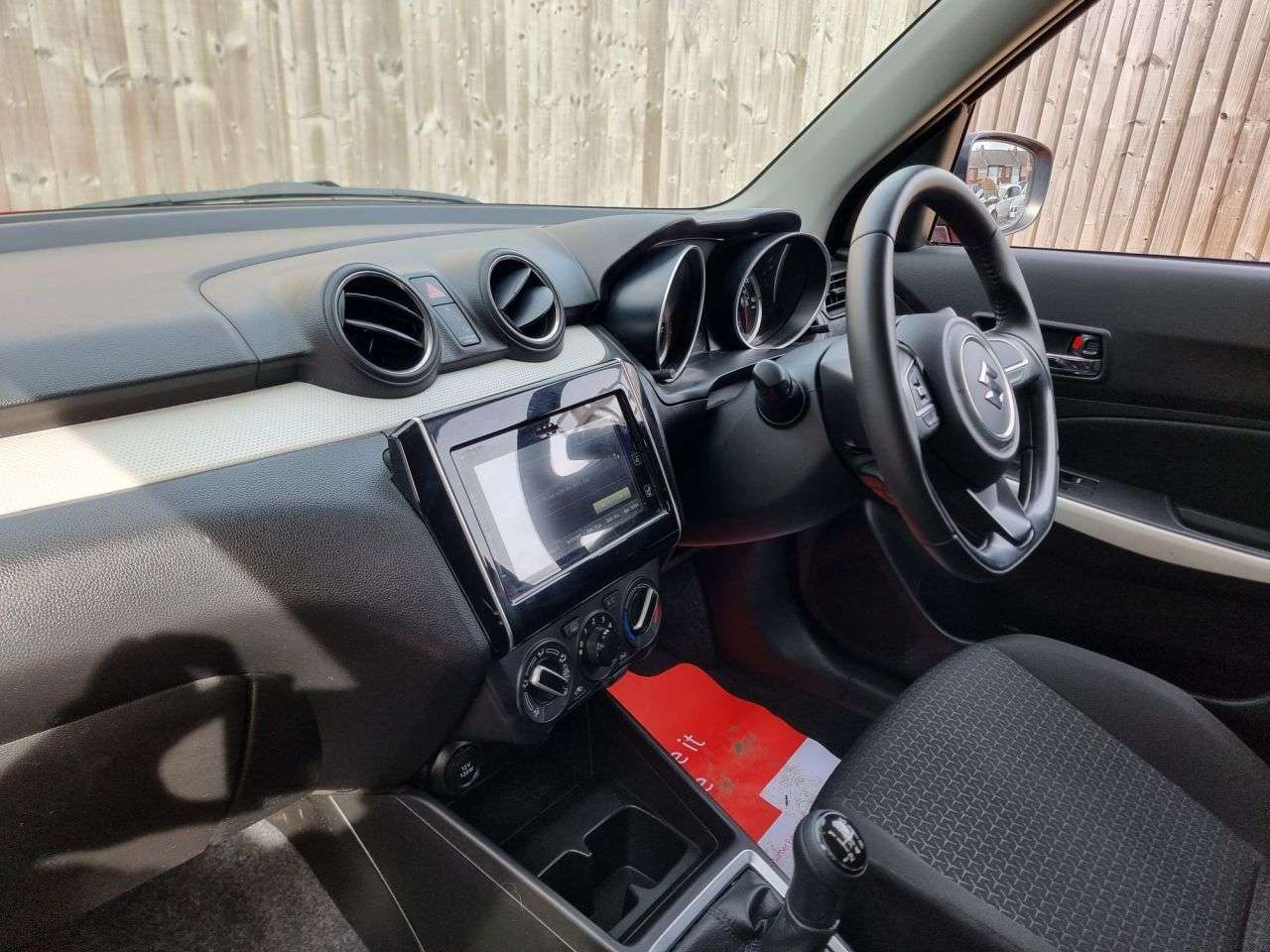 2019 SUZUKI SWIFT 2019 SUZUKI SWIFT