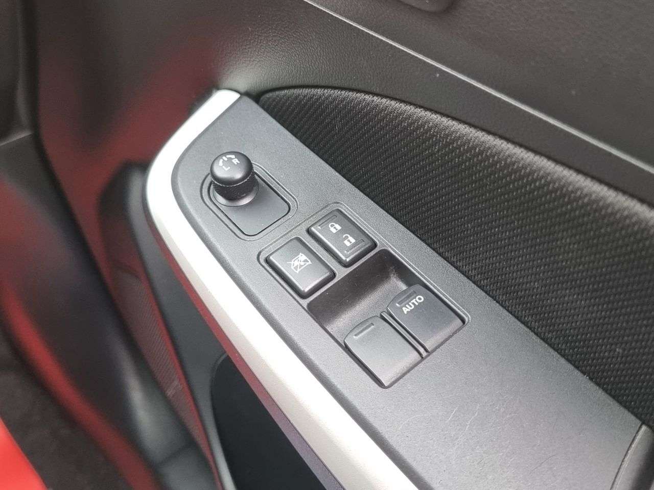 2019 SUZUKI SWIFT 2019 SUZUKI SWIFT