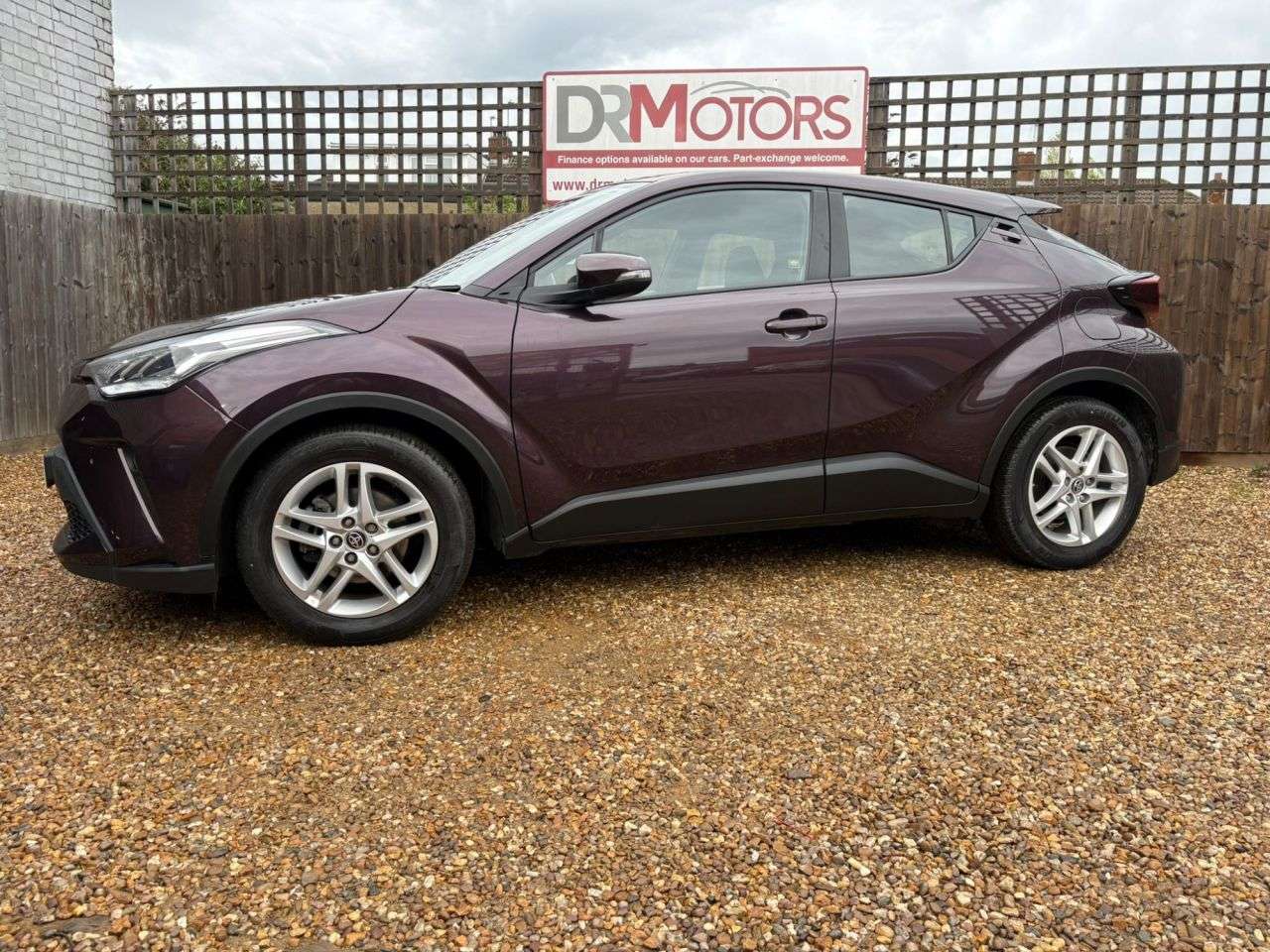 2023 TOYOTA C-HR 2023 TOYOTA C-HR