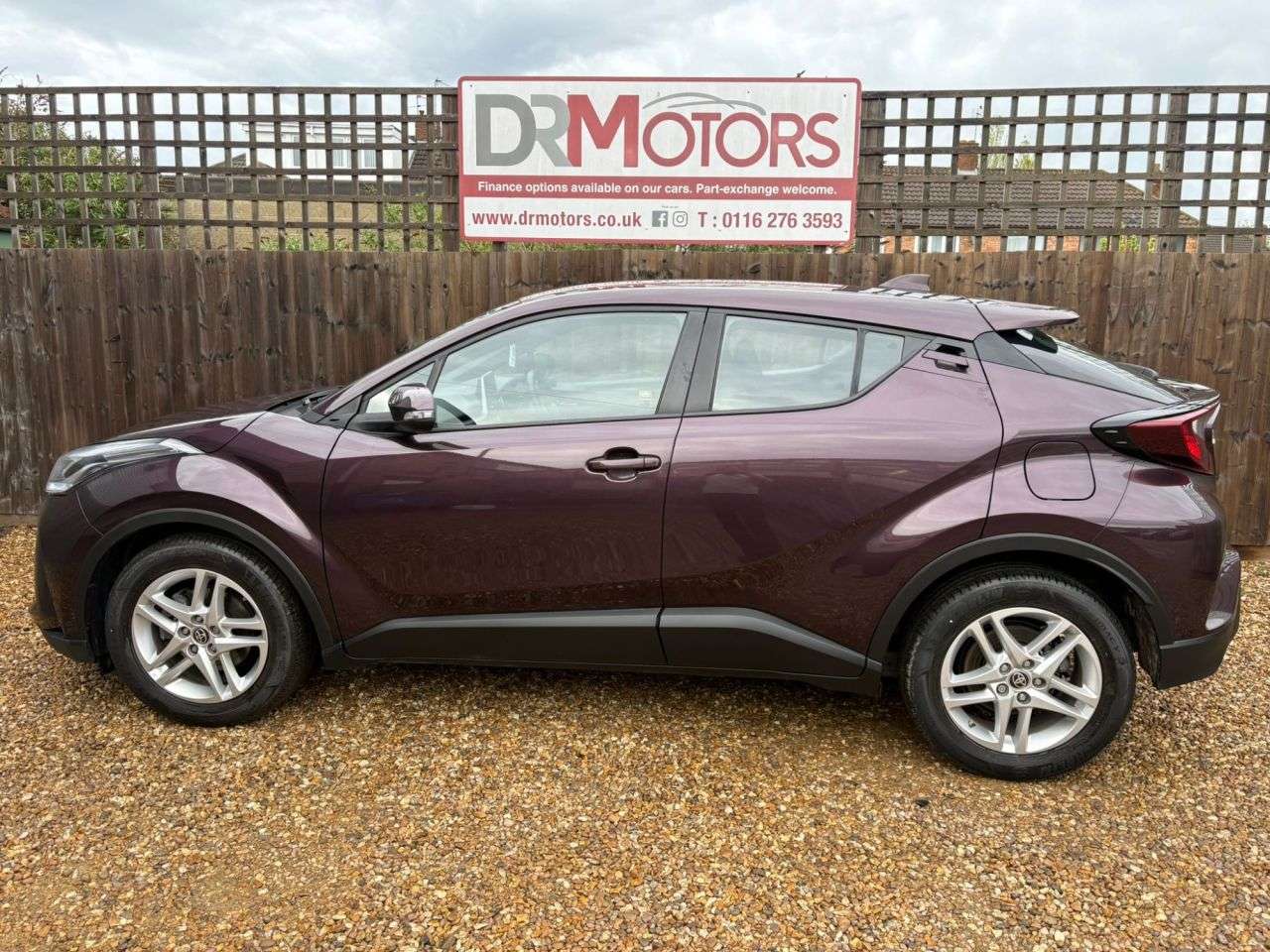 2023 TOYOTA C-HR 2023 TOYOTA C-HR