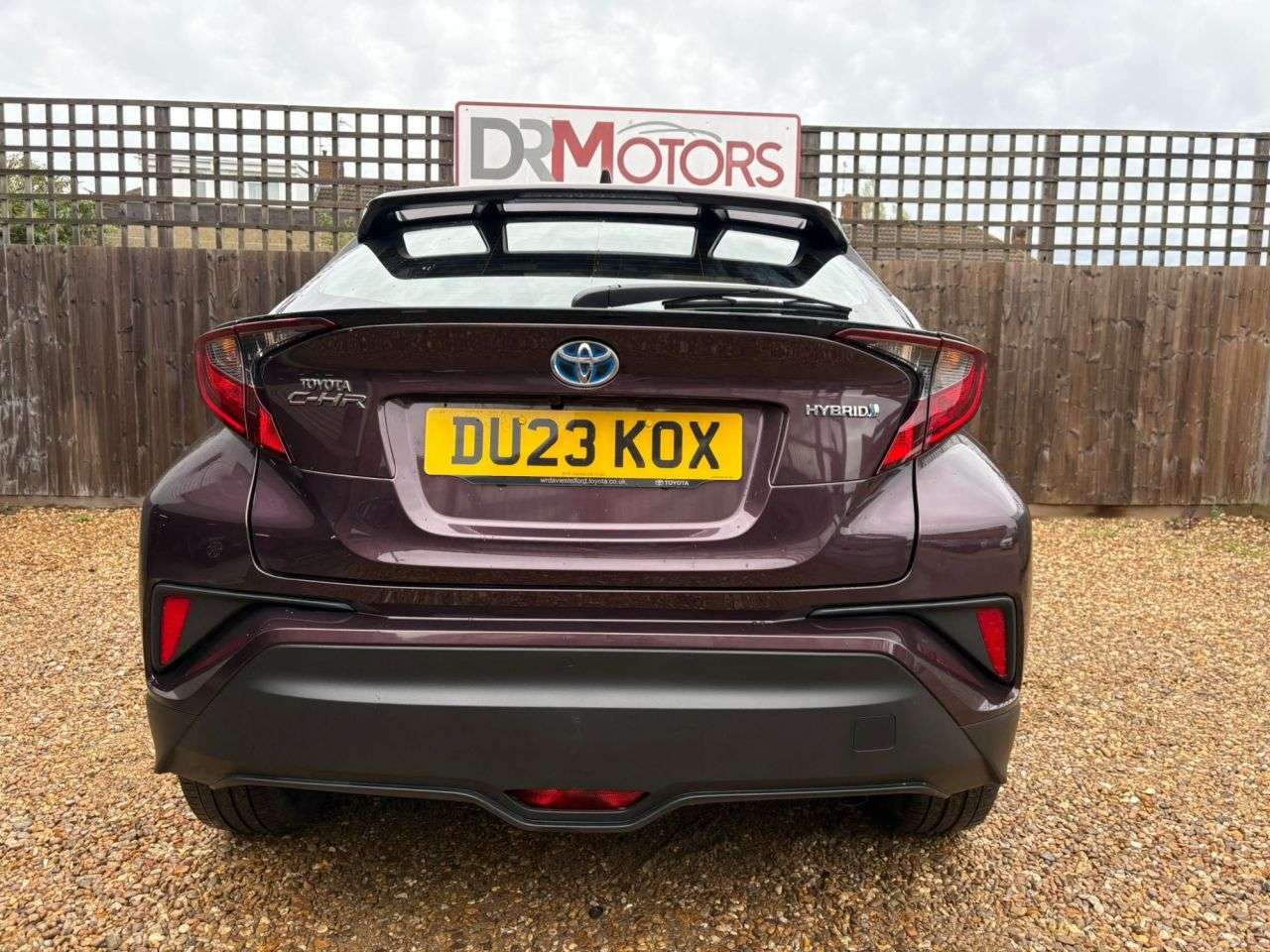 2023 TOYOTA C-HR 2023 TOYOTA C-HR