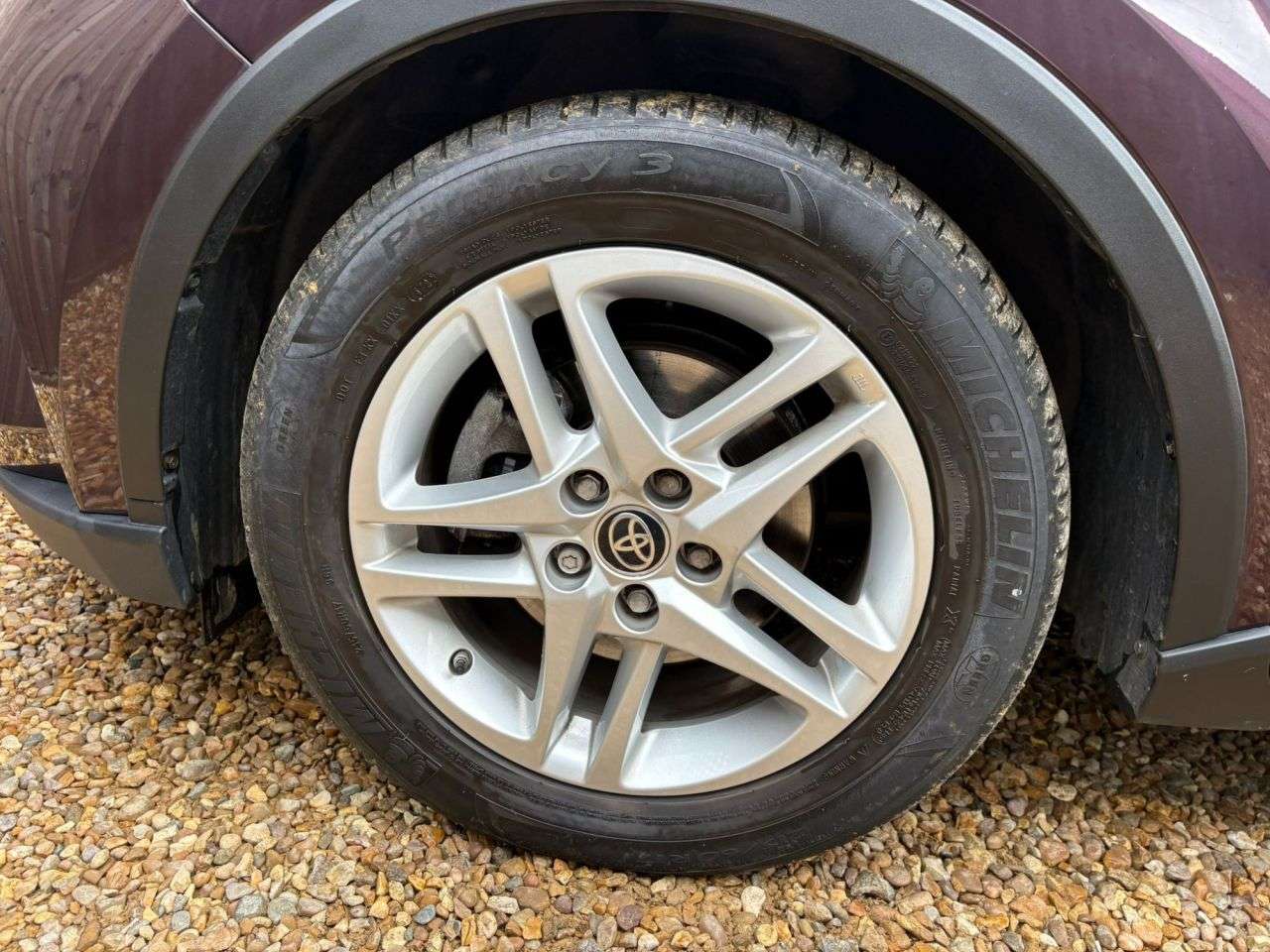 2023 TOYOTA C-HR 2023 TOYOTA C-HR