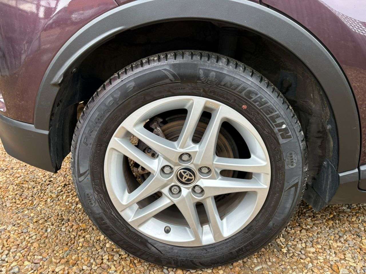 2023 TOYOTA C-HR 2023 TOYOTA C-HR