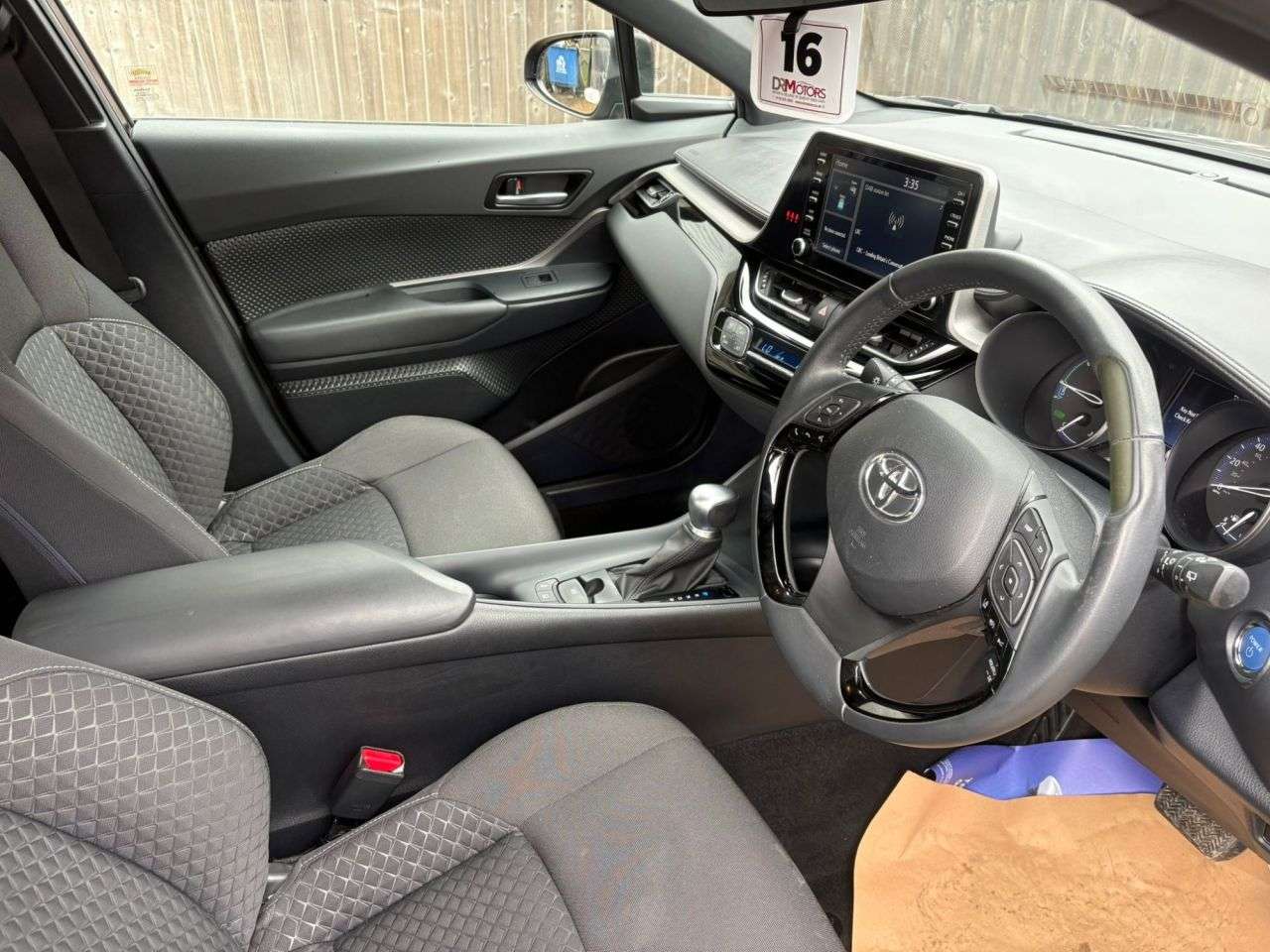 2023 TOYOTA C-HR 2023 TOYOTA C-HR