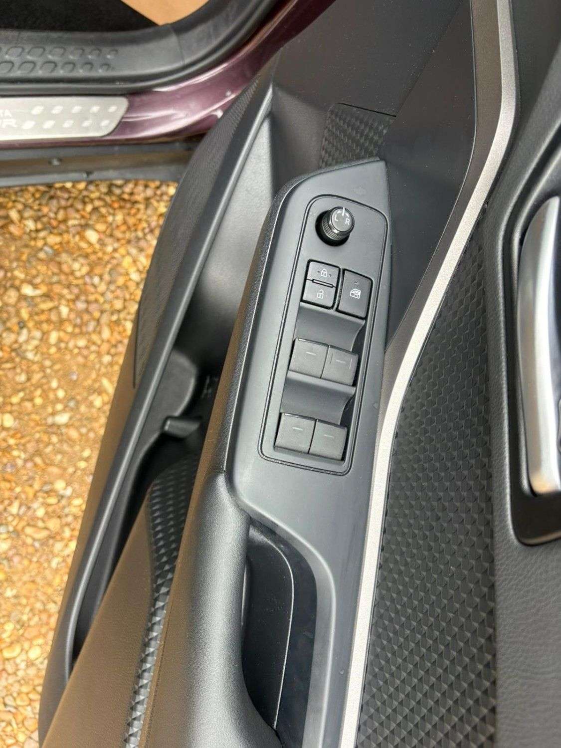 2023 TOYOTA C-HR 2023 TOYOTA C-HR