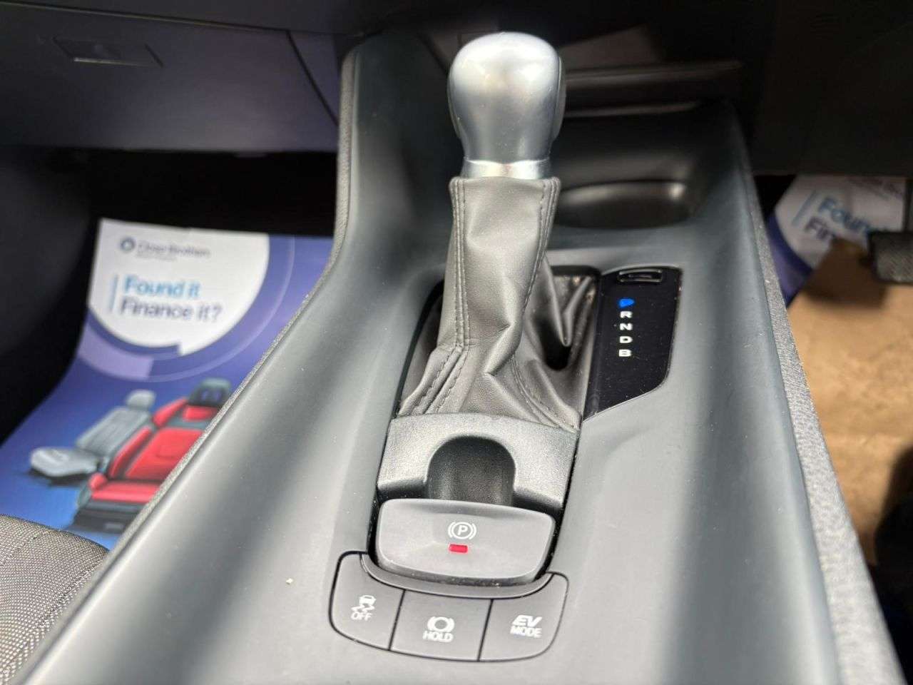 2023 TOYOTA C-HR 2023 TOYOTA C-HR