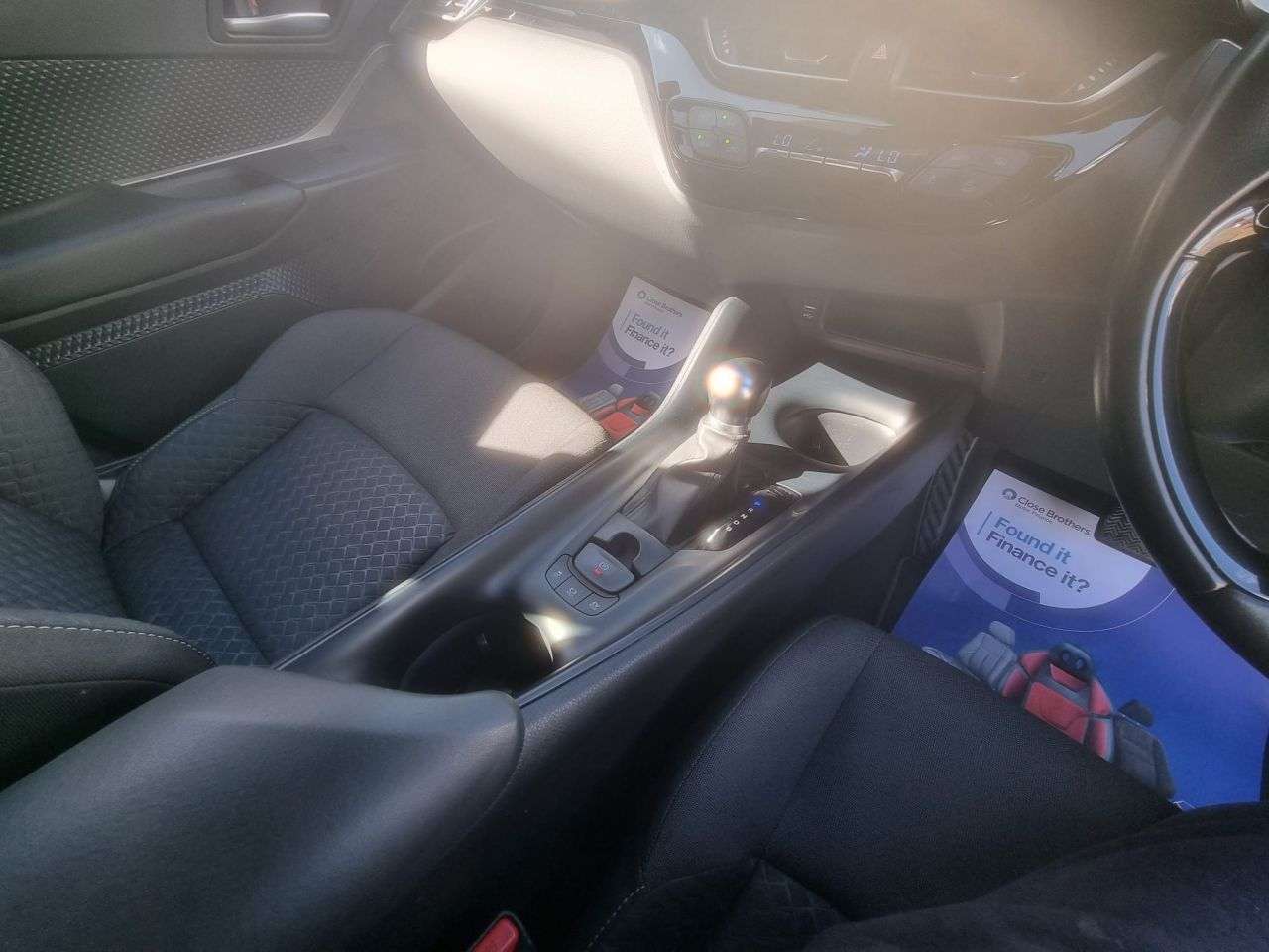 2020 TOYOTA C-HR 2020 TOYOTA C-HR