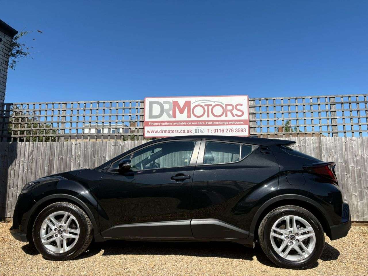 2023 TOYOTA C-HR 2023 TOYOTA C-HR
